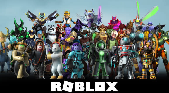 Roblox avatar lineup.