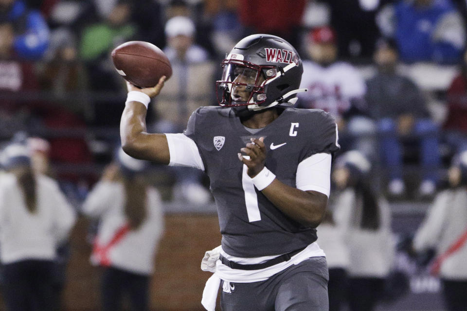 Washington State quarterback Cameron Ward throws a pass during the first half of the team's NCAA college football game against Colorado, Friday, Nov. 17, 2023, in Pullman, Wash. (AP Photo/Young Kwak)