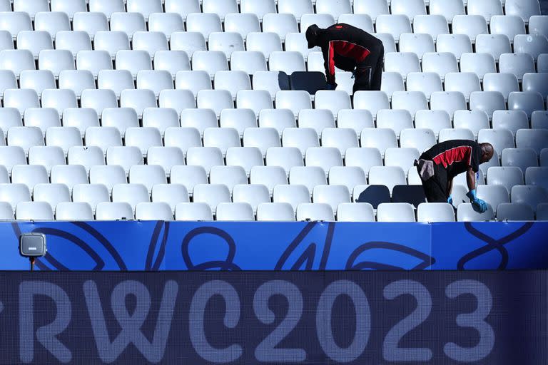 Ultimos preparativos en el Stade de France para el duelo de apertura entre Francia y All Blacks, que será este viernes a las 16 de Buenos Aires.