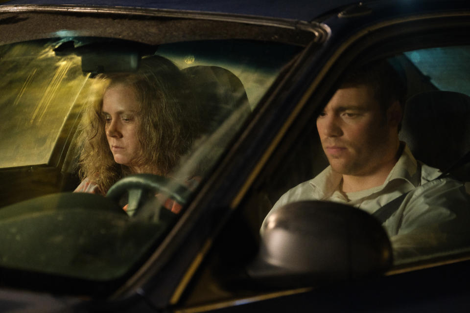 HILLBILLY ELEGY: (L to R) Amy Adams ("Bev"), Gabriel Basso ("J.D. Vance"). Photo Cr. Lacey Terrell/NETFLIX © 2020<span class="copyright">Lacey Terrell/NETFLIX—2020 © NETFLIX</span>