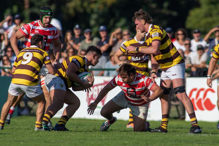 "Balumni", la síntesis de Belgrano y Alumni que caracteriza a los Camardón, una familia de rugby.