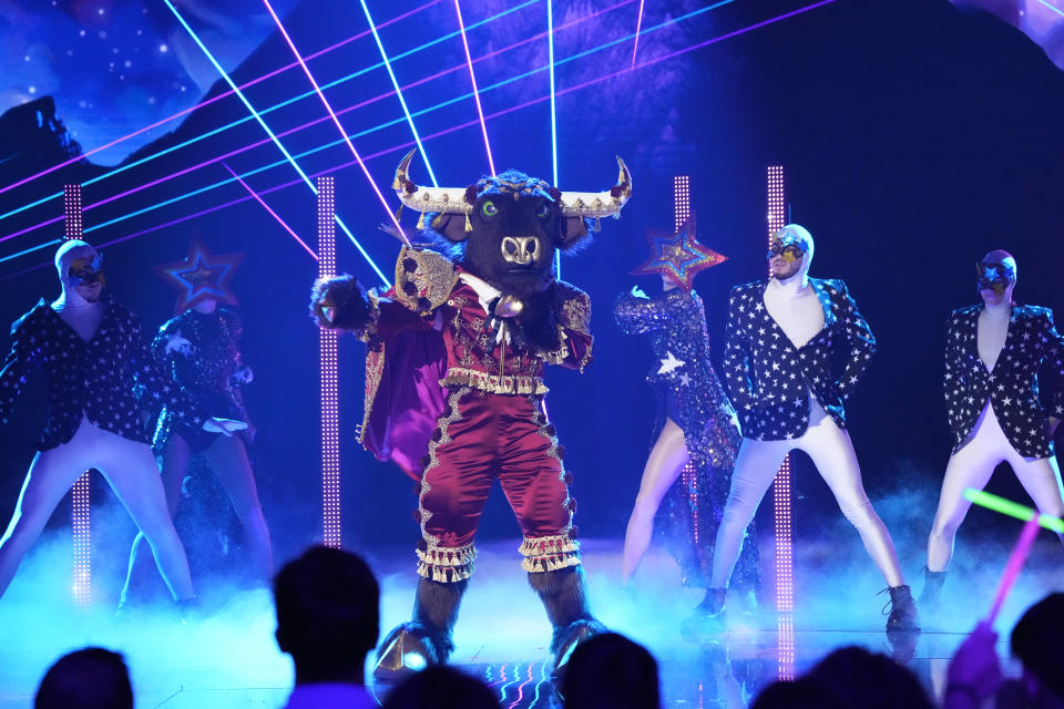 The Bull, “The Masked Singer” - Credit: Fox