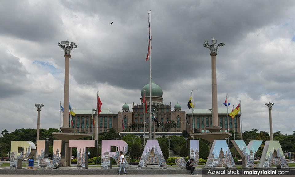 'Did Putrajaya rush Goldman deal for quick cash amid struggling economy?'