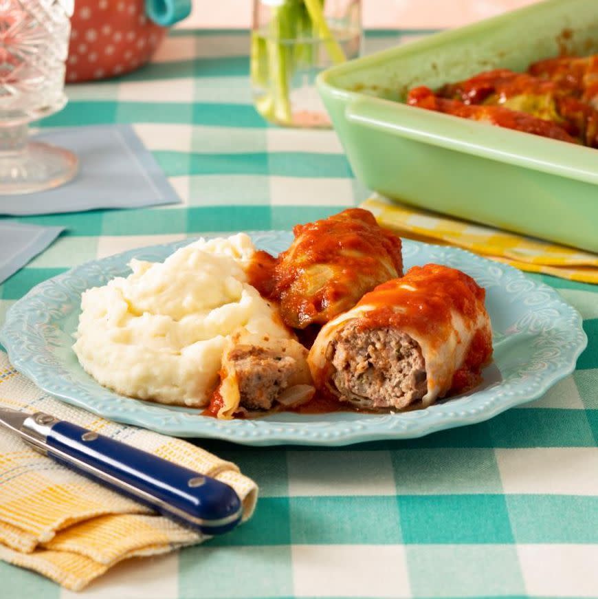 ground beef recipes stuffed cabbage