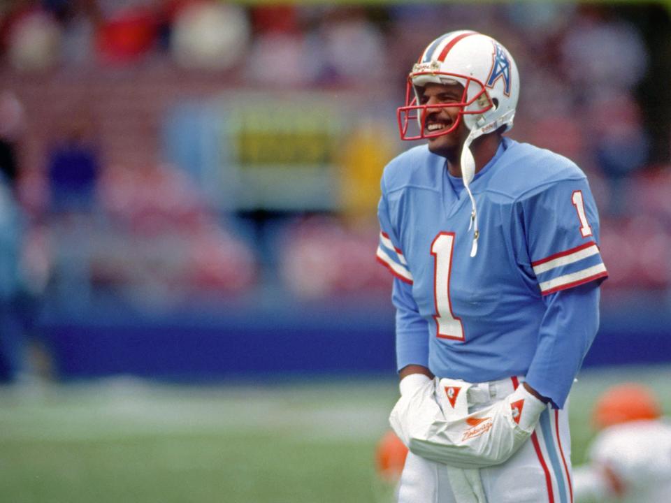 Warren Moon of the Oilers