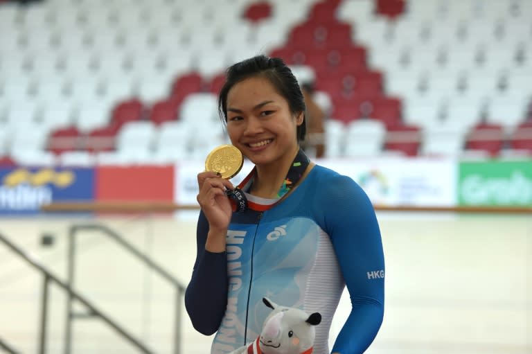 Hong Kong's Sarah Lee Wai-sze won the women's keirin and sprint events to finish off a tremendous week at the velodrome in Jakarta