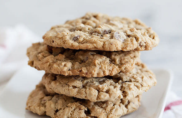 <strong>Get the <a href="http://www.foodiecrush.com/2013/05/oatmeal-chocolate-chip-cookies/" target="_blank">Oatmeal Chocolate Chip Cookies recipe</a> from Foodiecrush</strong>