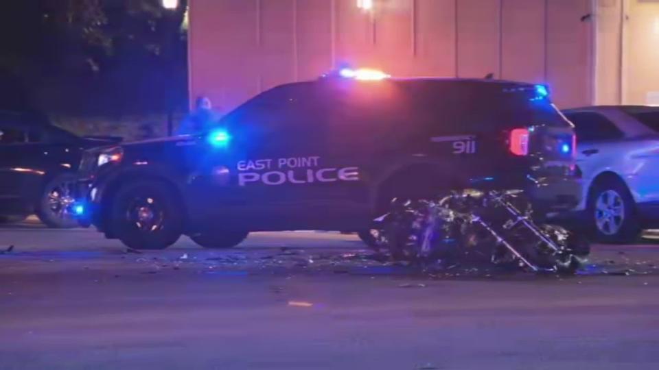 <div>East Point police respond to a wreck involving a motorcycle on Friday, April 12, 2024 (FOX 5).</div>