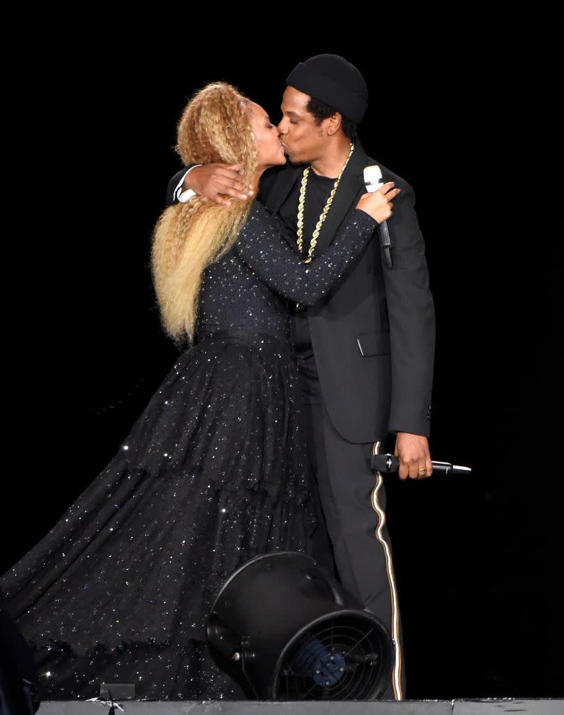 <p>The couple kissed at the end of their On The Run II concert in New Jersey in 2018.</p>