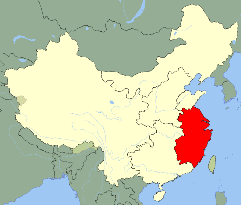 解放軍「7大軍區」已在2016年改為「5大戰區」，紅色部分即東部戰區位置。（Joowwww、Li Chao@Wikipedia／CC BY-SA 4.0）