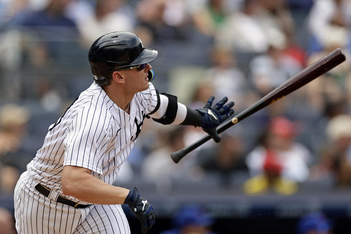 Yankees 2022 Projections: 3B Gio Urshela