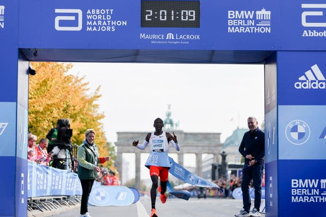 Abdi backed Kipchoge to run a marathon in under two hours