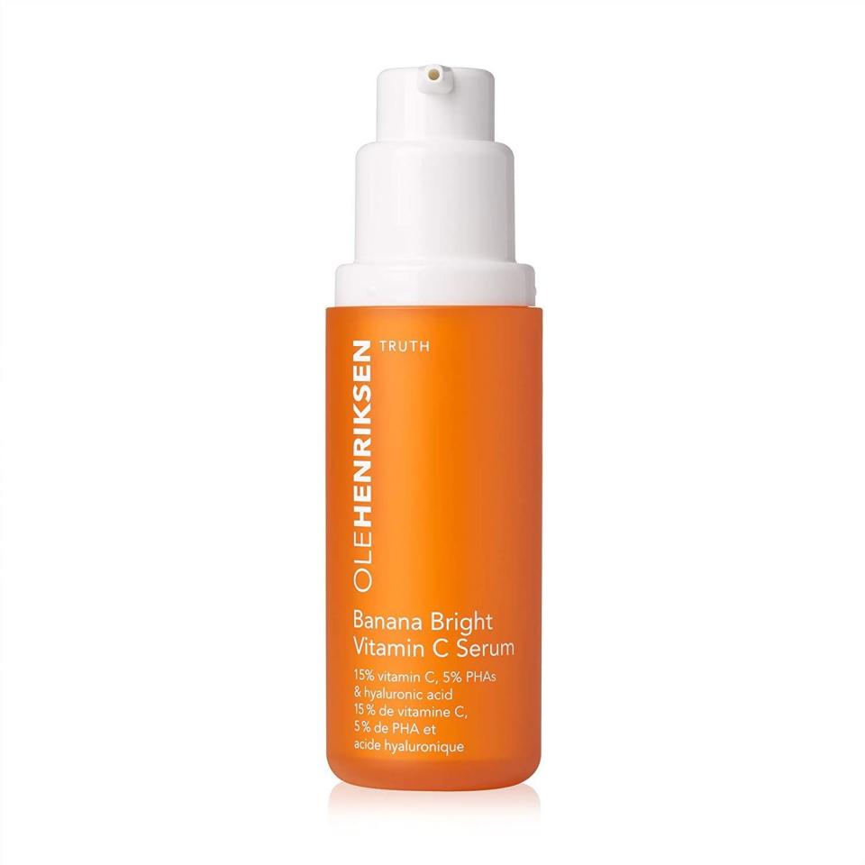 <p><strong>Ole Henriksen</strong></p><p><a href="https://go.redirectingat.com?id=74968X1596630&url=https%3A%2F%2Fwww.olehenriksen.com%2Fshop-by-type%2Fserums-and-treatments%2Fbanana-bright-vitamin-c-serum%2FOH90118.html&sref=https%3A%2F%2Fwww.harpersbazaar.com%2Fbeauty%2Fg37858501%2Fblack-friday-cyber-monday-beauty-deals-2021%2F" rel="nofollow noopener" target="_blank" data-ylk="slk:Shop Now;elm:context_link;itc:0;sec:content-canvas" class="link ">Shop Now</a></p><p>From November 23 through November 29, shop Ole Henriksen's best-selling Banana Bright Vitamin C Serum and a bevy of other markdowns, when you take <a href="https://go.redirectingat.com?id=74968X1596630&url=https%3A%2F%2Fwww.olehenriksen.com%2Fshop-all-bestsellers&sref=https%3A%2F%2Fwww.harpersbazaar.com%2Fbeauty%2Fg37858501%2Fblack-friday-cyber-monday-beauty-deals-2021%2F" rel="nofollow noopener" target="_blank" data-ylk="slk:30 percent off;elm:context_link;itc:0;sec:content-canvas" class="link ">30 percent off</a> on their products sitewide. Plus, you're eligible to receive a free six-piece gift when you spend $75 or more, using the code <strong>six</strong> at checkout. </p><p><strong>Featured item: </strong><em>Ole Henriksen Banana Bright Vitamin C Serum </em></p>