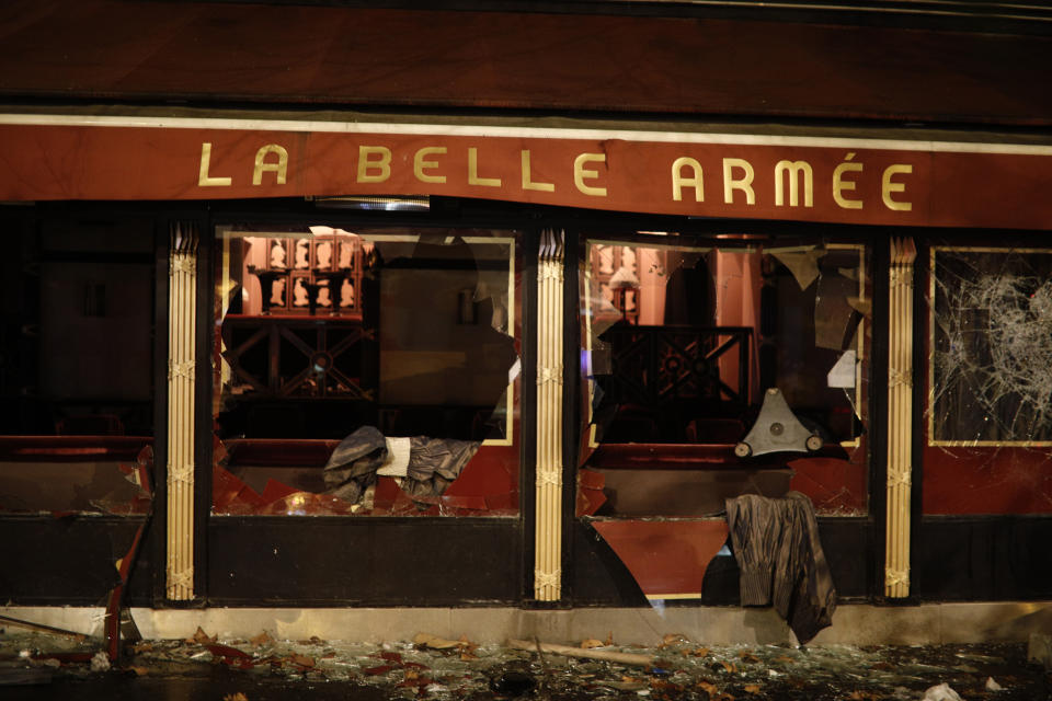 A damaged restaurant is pictured near the Arc de Triomphe after the demonstration, Dec.1, 2018, in Paris. (Photo: Kamil Zihnioglu/AP)