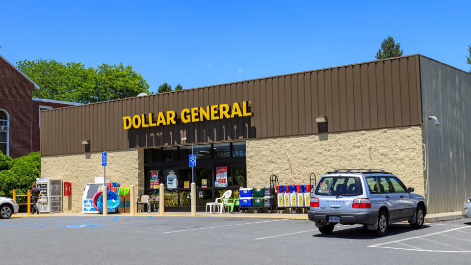 Leesport, PA, USA - June 14, 2018: Dollar General is an American chain of variety stores Headquartered in Goodlettsville, Tennessee, Dollar General operates over 16,500 stores.
