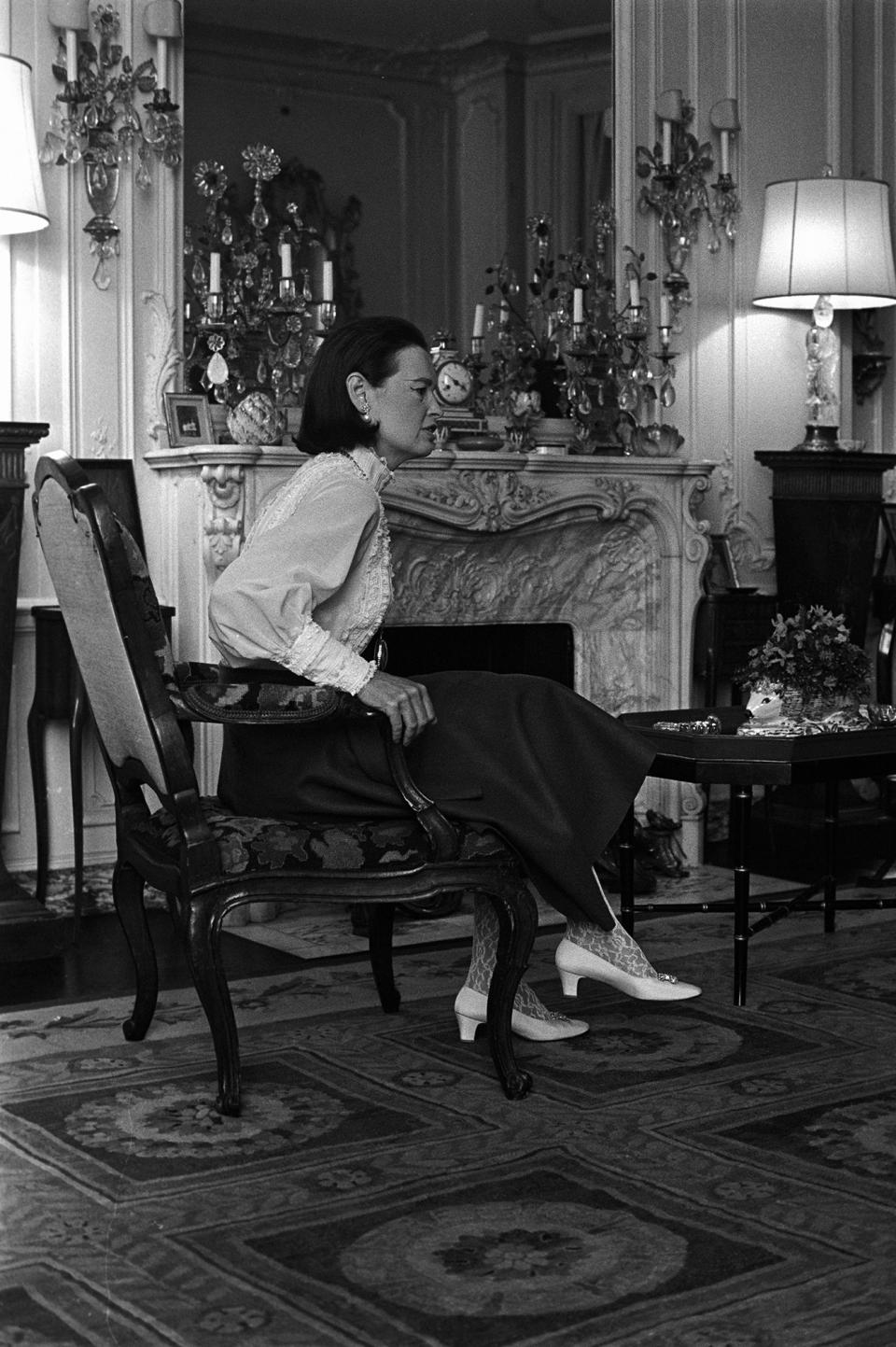 <h1 class="title">Gloria Vanderbilt at home</h1><cite class="credit">Photo: Tony Palmieri, 1967</cite>