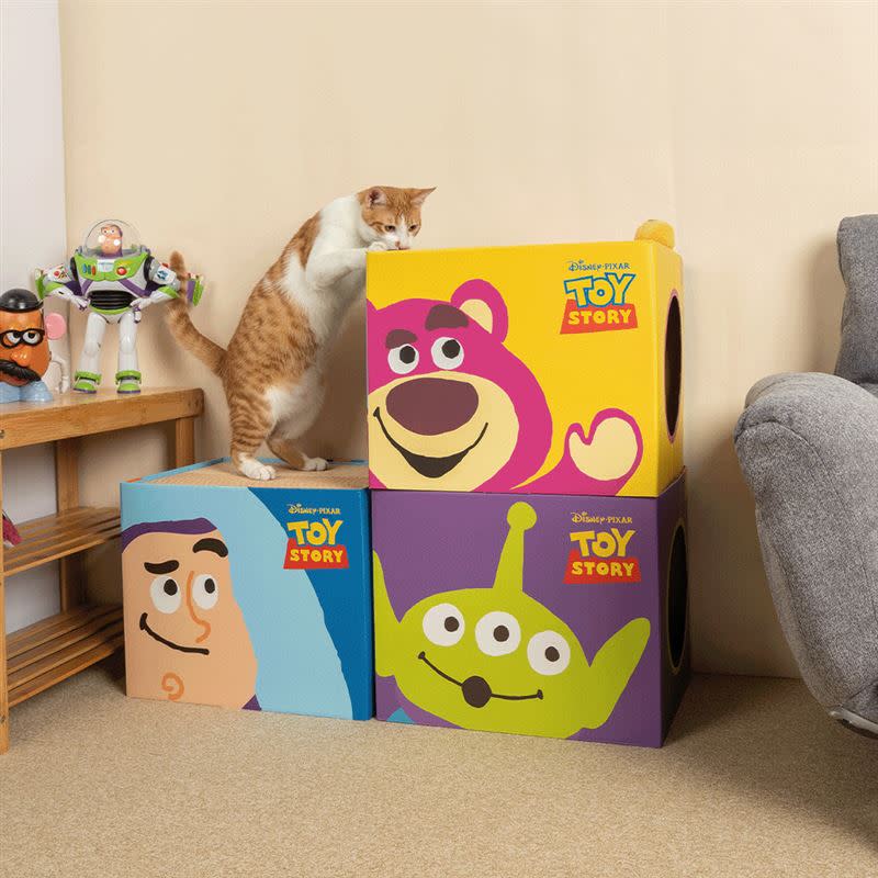 玩具總動員系列貓抓屋-三眼怪、熊抱哥、巴斯款(預購限定)。（圖／品牌業者提供）