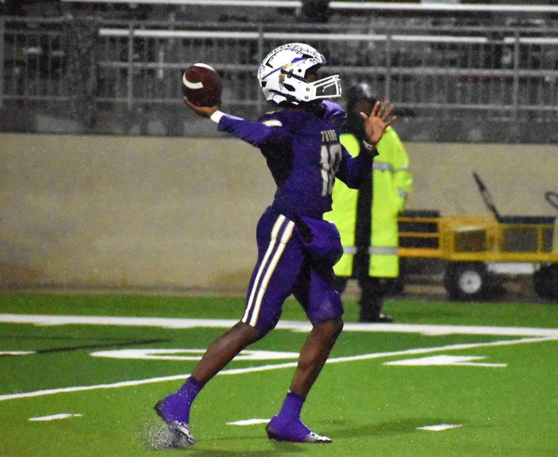 Alvarado quarterback Cardea Collier passes during the third quarter of Thursday’s bi-district game against Kennedale at Crowley ISD Multipurpose Stadium.