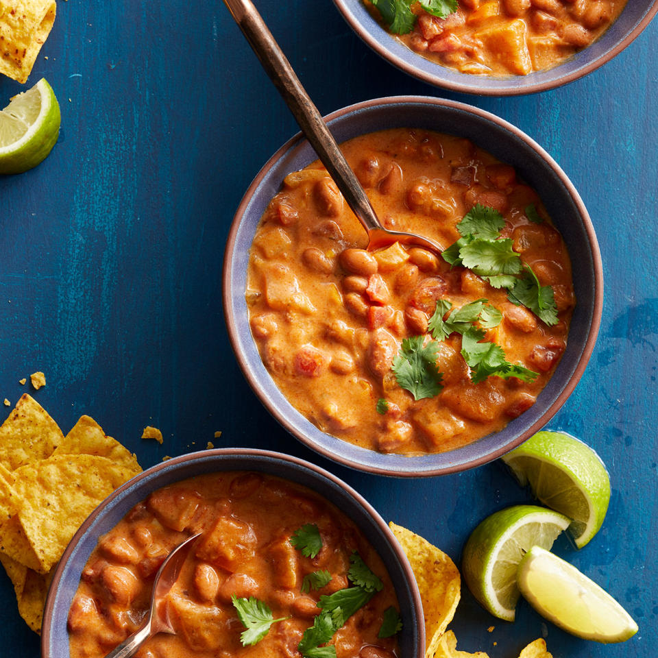 Creamy Queso Chili