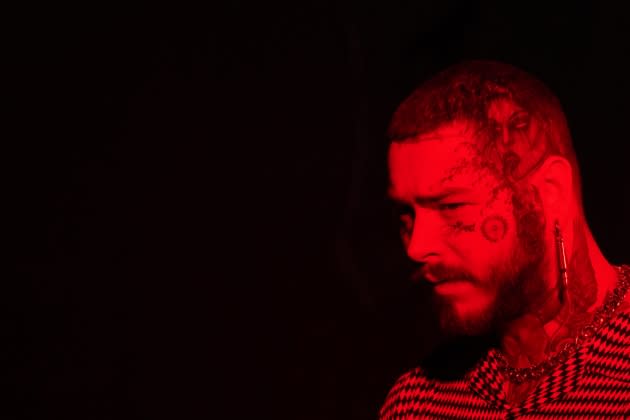 Post Malone - Overdrive (Lyrics) 