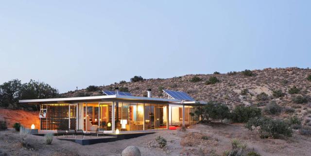 This off-Grid Airbnb in the Desert Lets You Unplug and Relax