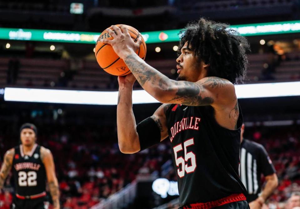 Louisville guard Skyy Clark leads the Cardinals in scoring at 16.3 points a game. The 6-foot-3, 205-pound guard has not been an efficient scorer, however, as he is making only 40% of his shots overall and 29.4% of his 3-point attempts.