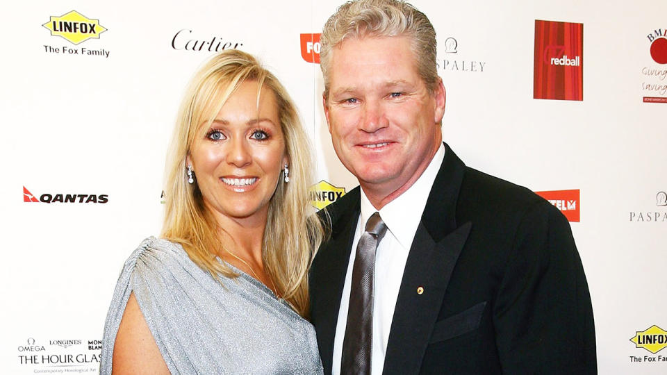 Janes Jones is pictured with husband Dean Jones in 2007.