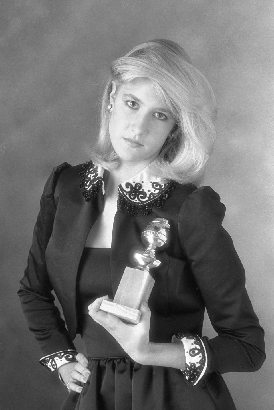 Laura Dern as Miss Golden Globe in 1982. (Photo: Getty Images)