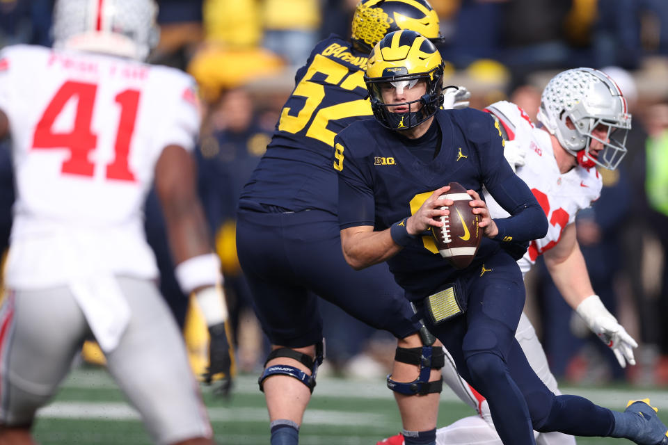 ANN ARBOR, MICHIGAN – NOVEMBER 25: J.J. McCarthy #9 of the Michigan Wolverines plays against the Ohio State Buckeyes at Michigan Stadium on November 25, 2023 in Ann Arbor, Michigan. (Photo by Gregory Shamus/Getty Images)
