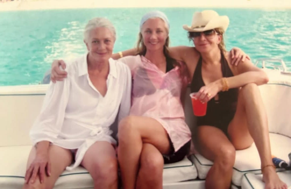 Joely Richardson shared a picture from her final holiday with her sister Natasha and their mum Vanessa Redgrave credit:Bang Showbiz