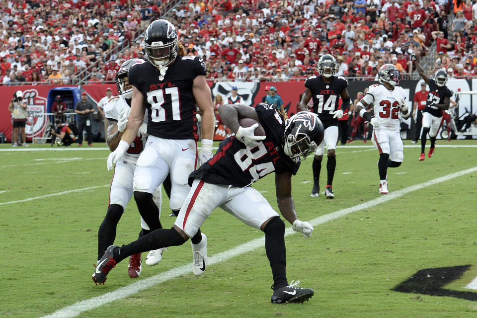 Atlanta Falcons running back Cordarrelle Patterson (84) scores on a 7-yard touchdown reception against the Tampa Bay Buccaneers during the second half of an NFL football game Sunday, Sept. 19, 2021, in Tampa, Fla. (AP Photo/Jason Behnken)