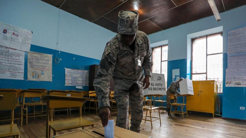 ECUADOR REFERENDUM