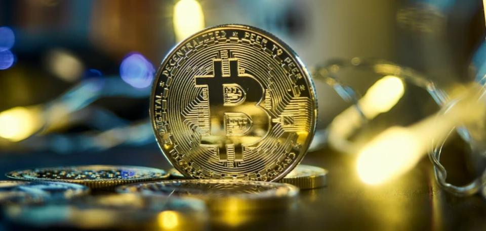 El Bitcoin recupera los 30.000, niveles de abril: ¿Dónde están sus resistencias?