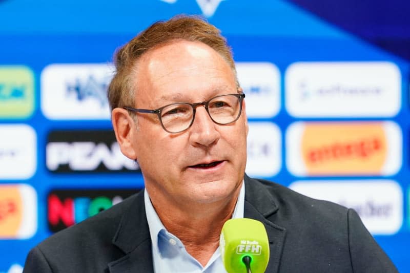 Ruediger Fritsch, President of SV Darmstadt 98, speaks in a press conference. Uwe Anspach/dpa