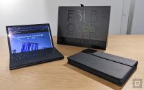 <p>ASUS Zenbook Fold 17</p> 