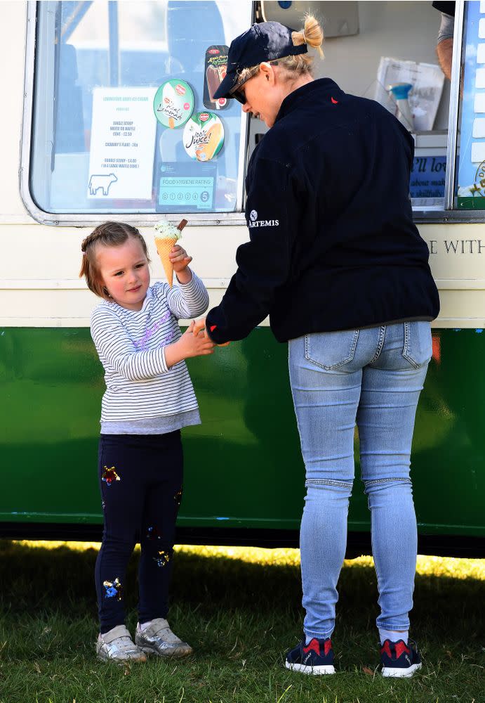 Mia Tindall Enjoys Playdate with Savannah and Isla Phillips