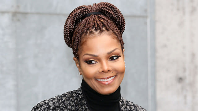 We're finally together again with Janet Jackson! The 49-year-old pop icon has officially kicked off her U.S. comeback tour -- even though she's been warned not to go on stage. <strong>NEWS: Janet Jackson Unveils <em>Unbreakable</em> Title Track</strong> Jackson performed in Grand Rapids, Michigan, on Sept. 11, but ET has learned that she did so against medical advice because she didn't want to let her fans down. The "All For You" singer is reportedly suffering from an ear issue that is causing her to travel by luxury tour bus now rather than fly. If she felt any pain, no one in the audience on Friday night could tell. Eyewitness tell ET that while she rarely addressed the crowd directly, Jackson sounded fantastic. "She looked very happy and healthy and came off very sincere and sweet," one fan said. "It was a nonstop dance party," a second eyewitness added. "She is back as the Queen of Pop. She hasn't lost a step." From the many videos uploaded on social media by happy fans, it's clear that Jackson has been prepping long and hard for this tour, and her work has paid off. Just check out her energetic choreography in the videos below. <strong>WATCH: Janet Jackson Pens Tribute to Aaliyah on 14th Anniversary of Singer's Death</strong> Over the course of the almost two hour show, she performed 31 songs and shook her groove thang in two different costumes. This is Jackson's "Rhythm Nation," and we're all just living in it. We've got one month to go until she releases her highly anticipated new album, <em>Unbreakable</em>. Find out more details about the upcoming release in the video below.