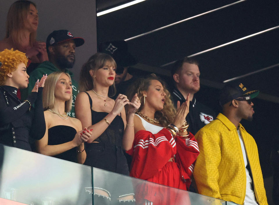 Ice Spice, Taylor Swift und Blake Lively beim Super Bowl. (Bild: Mark J. Rebilas-USA TODAY Sports)