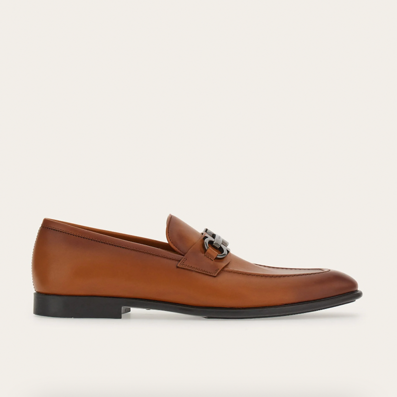 <p><a href="https://go.redirectingat.com?id=74968X1596630&url=https%3A%2F%2Fwww.ferragamo.com%2Fen-us%2Fshopping%2Fpenny-loafer-20157888&sref=https%3A%2F%2Fwww.esquire.com%2Fstyle%2Fmens-fashion%2Fg34496573%2Fbest-loafers-men%2F" rel="nofollow noopener" target="_blank" data-ylk="slk:Shop Now;elm:context_link;itc:0;sec:content-canvas" class="link ">Shop Now</a></p><p>Penny Loafers</p><p>ferragamo.com</p><p>$895.00</p>