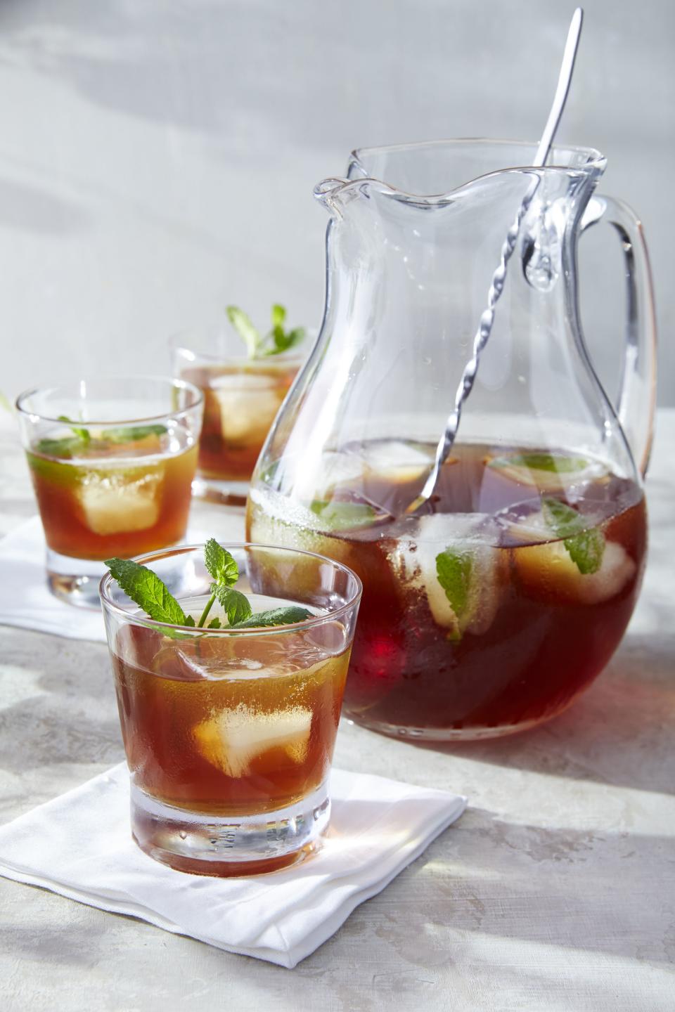 Big Batch Mint Tea Juleps