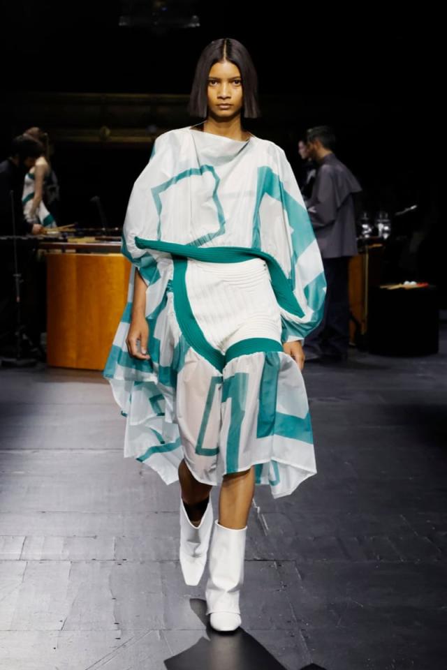 Issey Miyake FW23 Proves It's Chic to Be Square