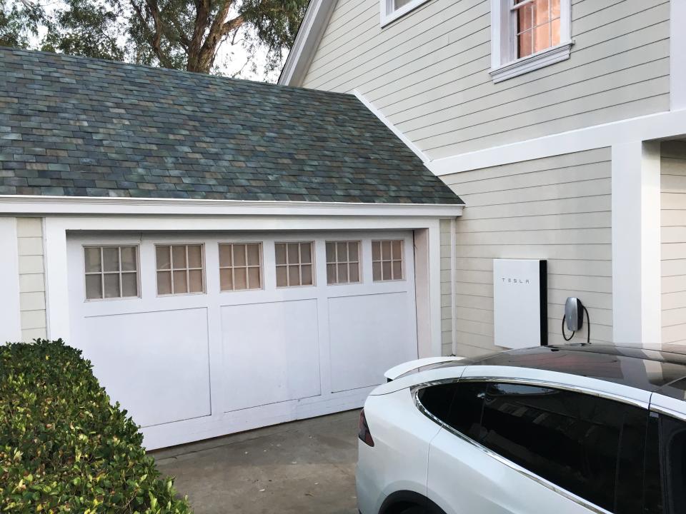 Tesla solar roof