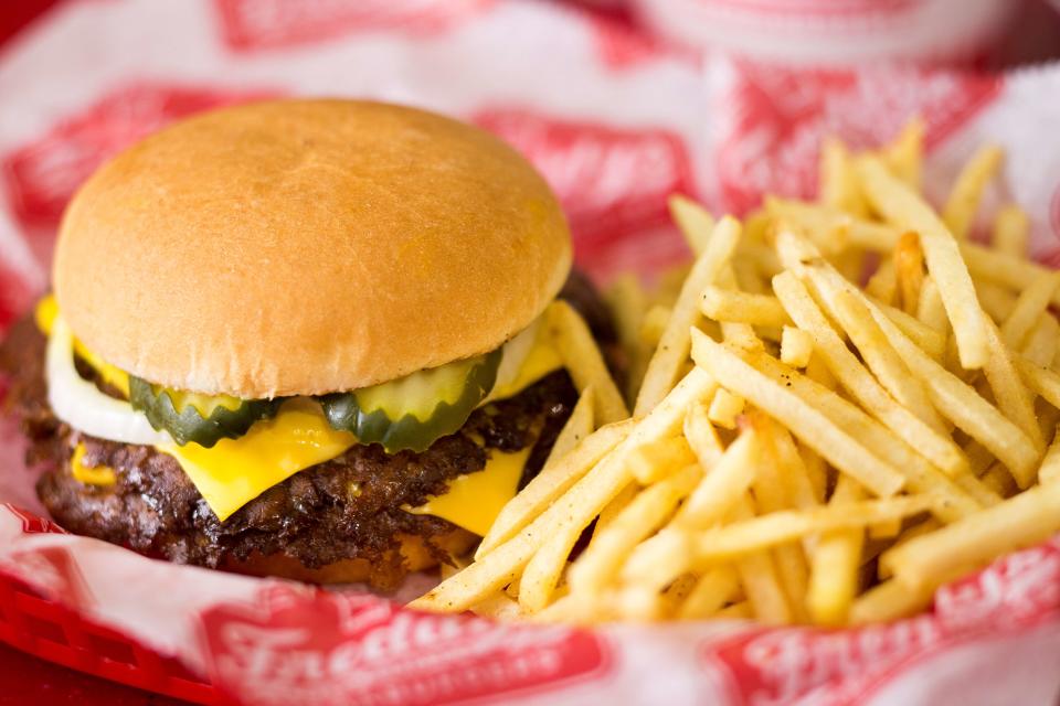 Freddy's signature are its pressed thin and crispy-edged steakburgers cooked to order. The burgers are served with shoestring fries and a special fry sauce. The seasoning blend used on the burgers and fries is also available on the side.