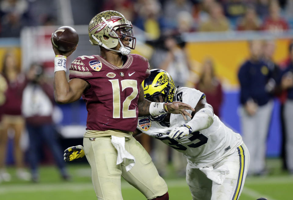 Florida State quarterback Deondre Francois (12) was cited for marijuana possession a week ago. (AP Photo/Alan Diaz)