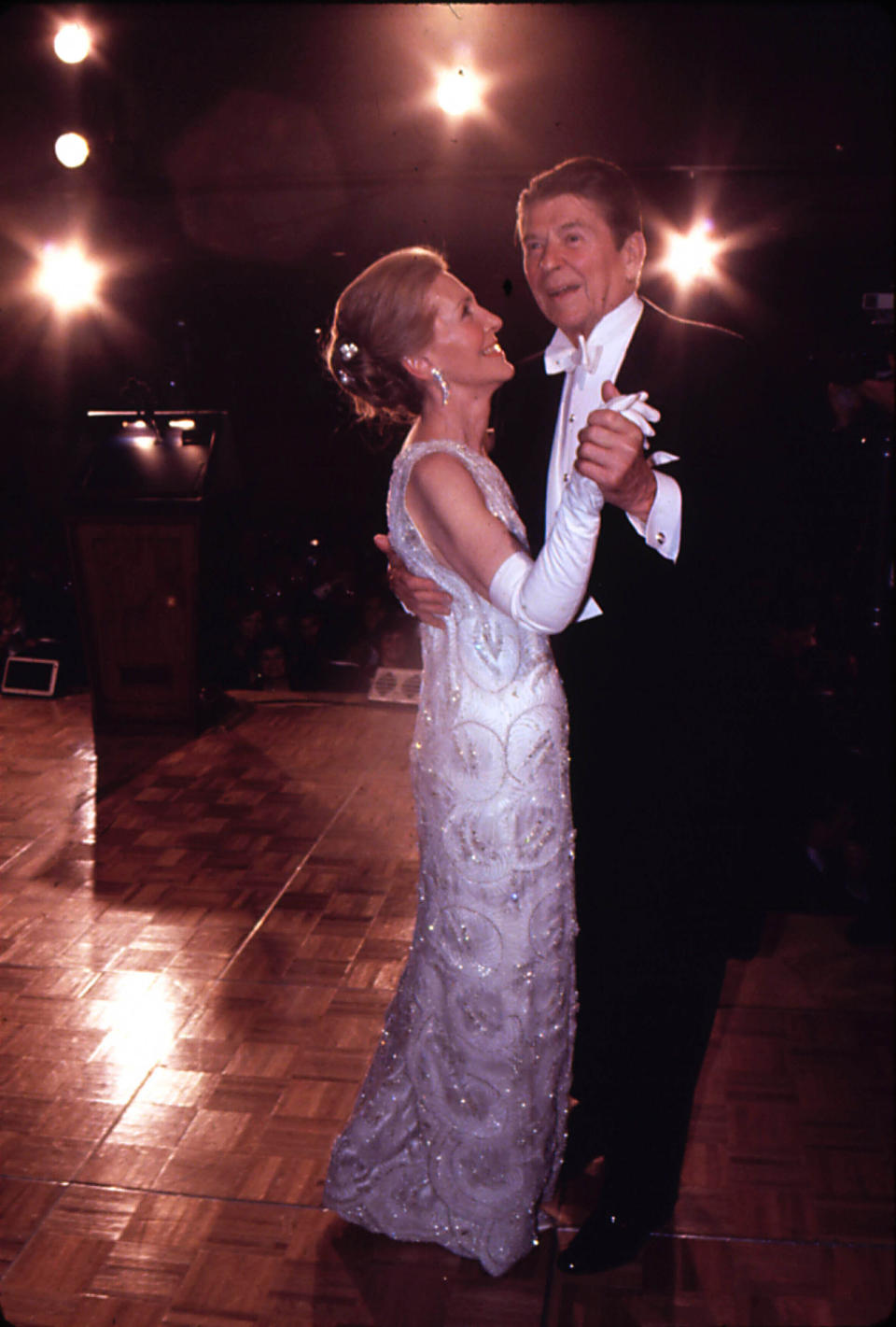 The couple at one of 1981's many inaugural balls.