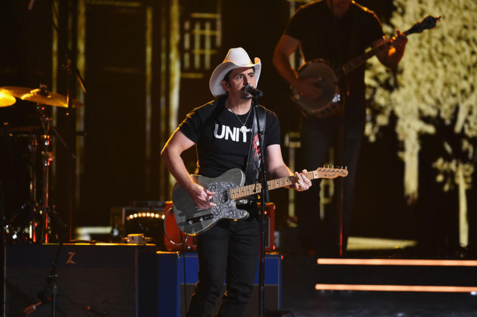 <p>Brad Paisley performs onstage at the 51st annual CMA Awards at the Bridgestone Arena on November 8, 2017 in Nashville, Tennessee. (Photo by John Shearer/WireImage) </p>