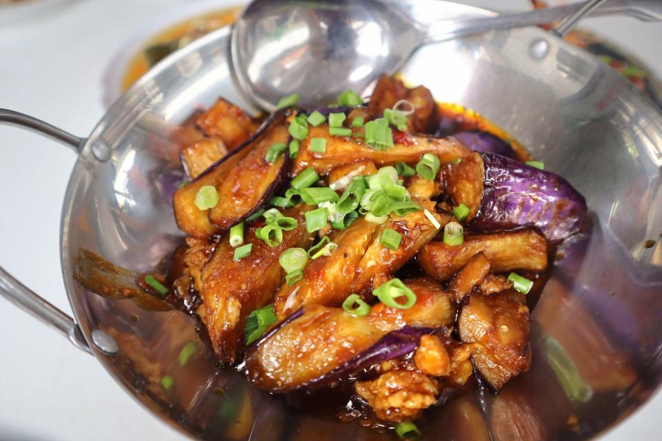 best rated zi char - claypot eggplant