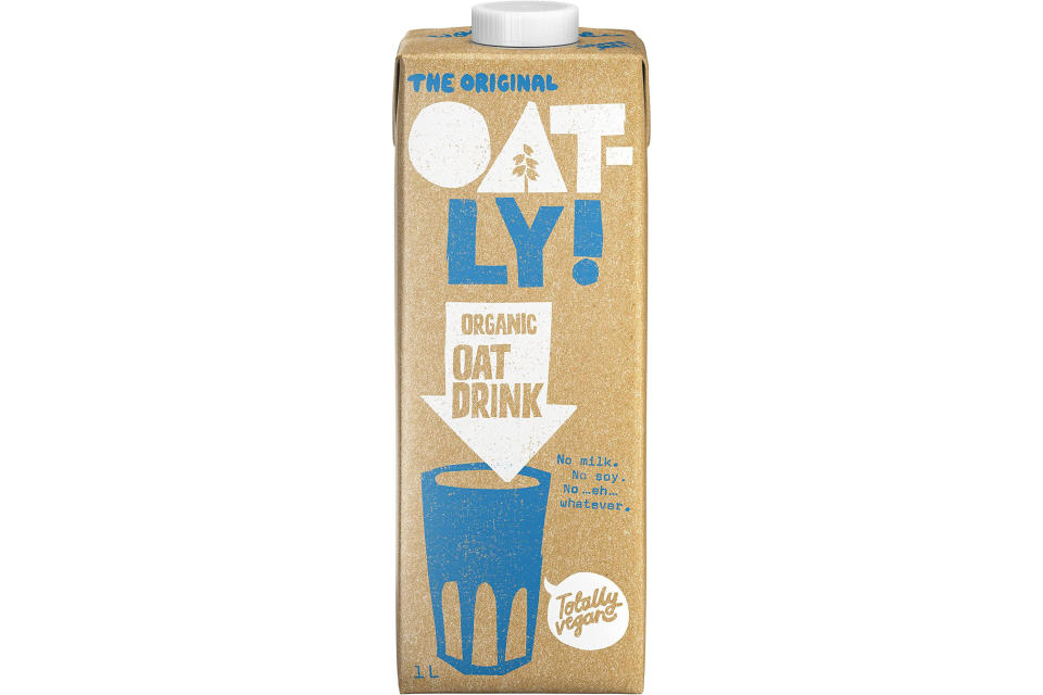OATLY Organic Dairy Free Organic Oat Milk Drink, 1L. (Photo: Amazon SG)