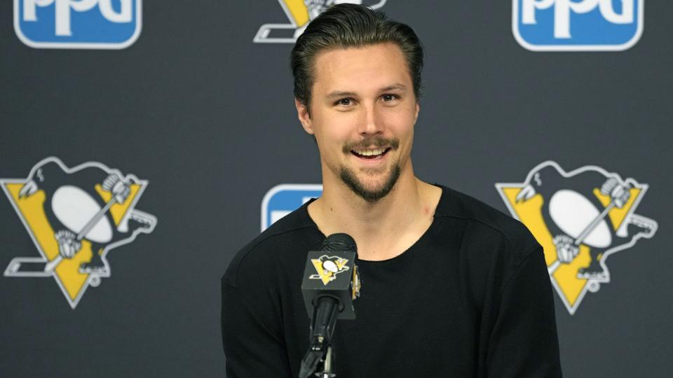 Following the Erik Karlsson deal the Penguins don't have many 2024 draft picks to use as trade assets. (Gene J. Puskar/AP)