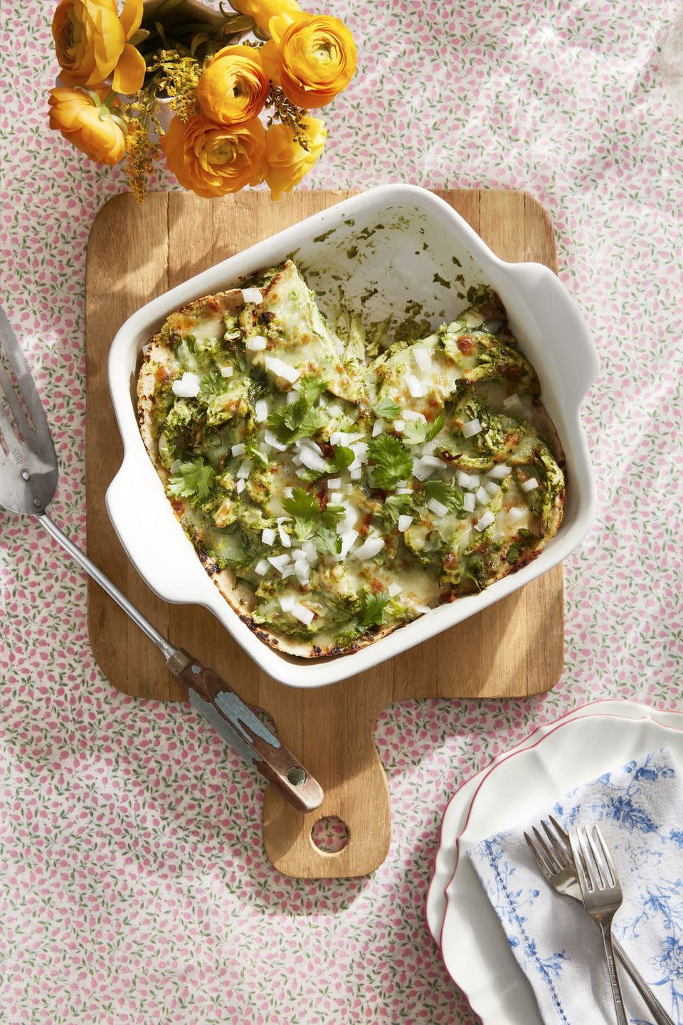 easy dinner ideas salsa verde enchilada pie